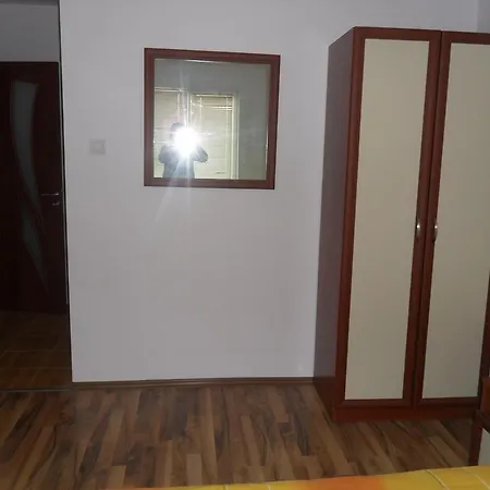 ками Къща за гости 3*